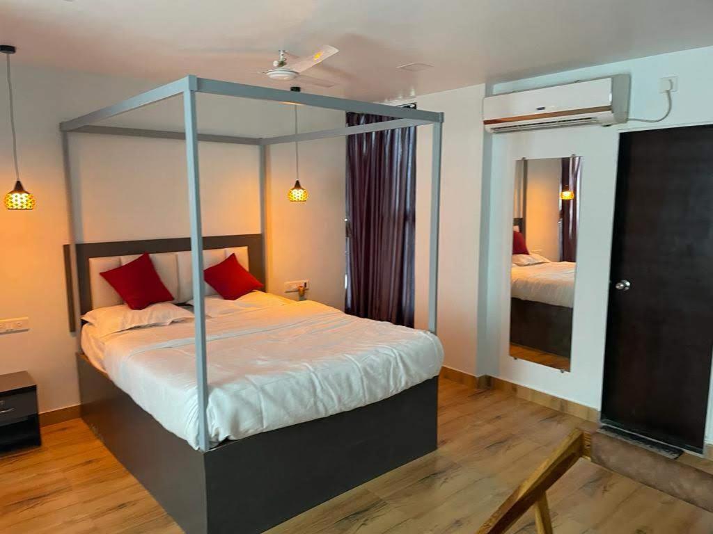 Bliss Rooms Алібаґ Екстер'єр фото